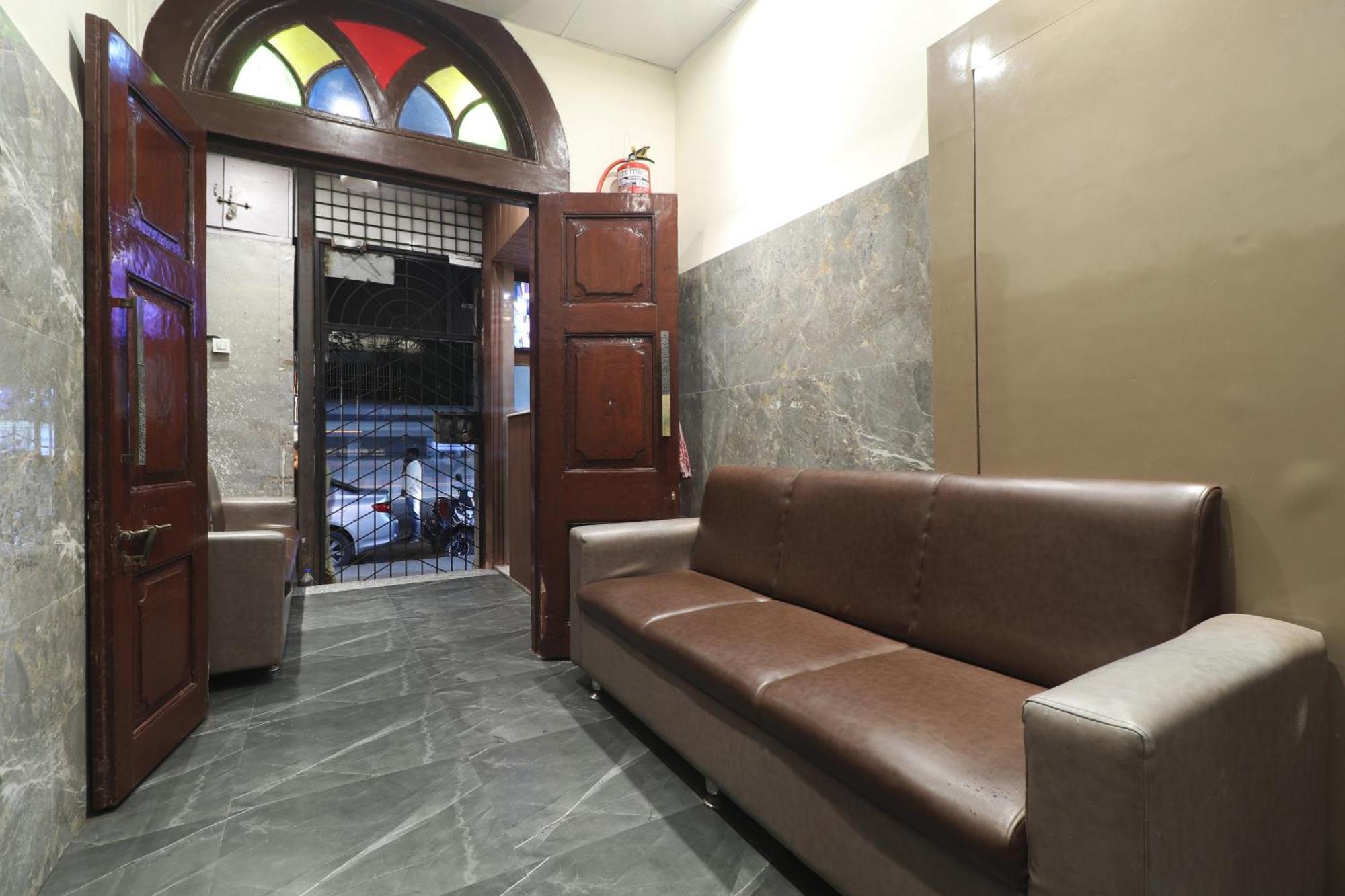 Hotel A K Fort Inn Mumbai  Buitenkant foto