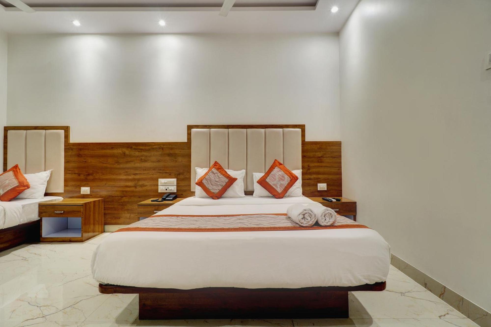 Hotel A K Fort Inn Mumbai  Buitenkant foto